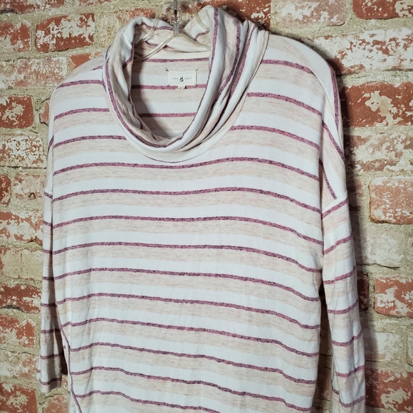 Lou & Grey Striped Signaturesoft top - Picture 5 of 7